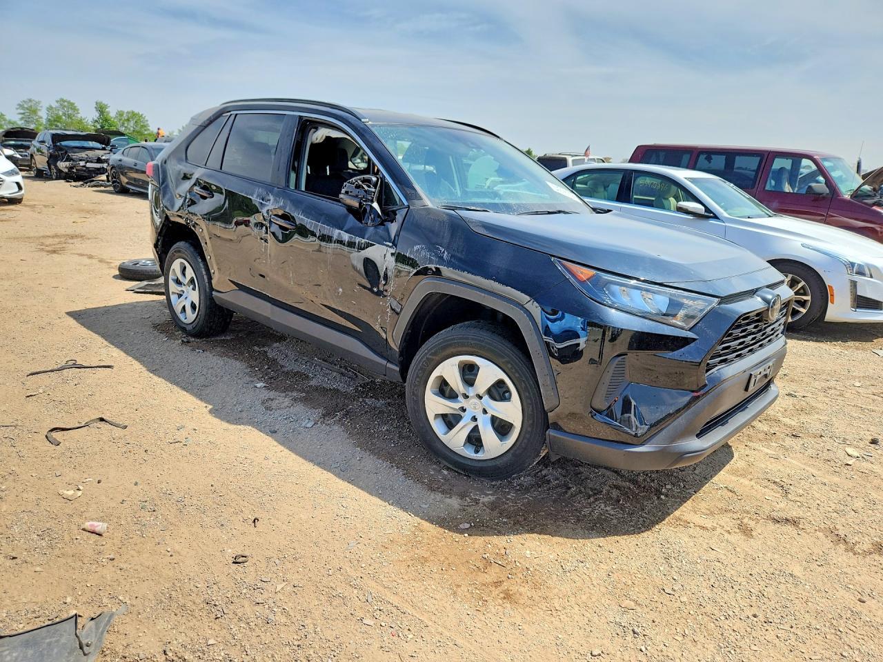 2021 Toyota Rav4 Le - Image 4