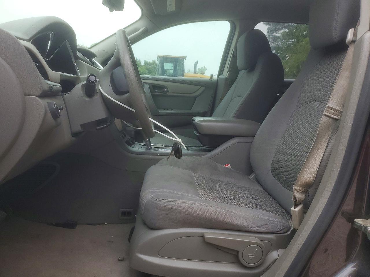 2014 Chevrolet Traverse Ls - Image 7