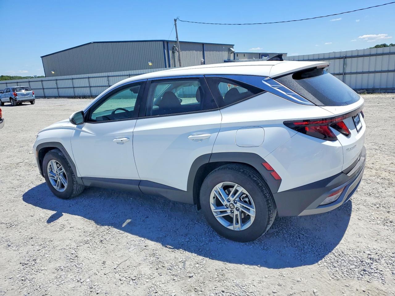 2026 Hyundai Tucson Se - Image 2