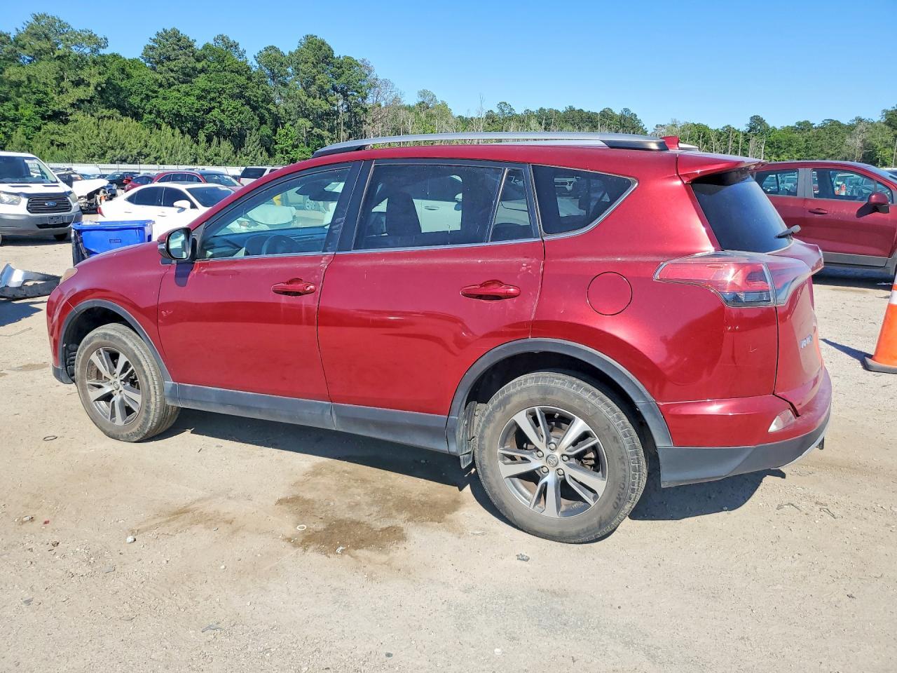 2018 Toyota Rav4 Xle - Image 2