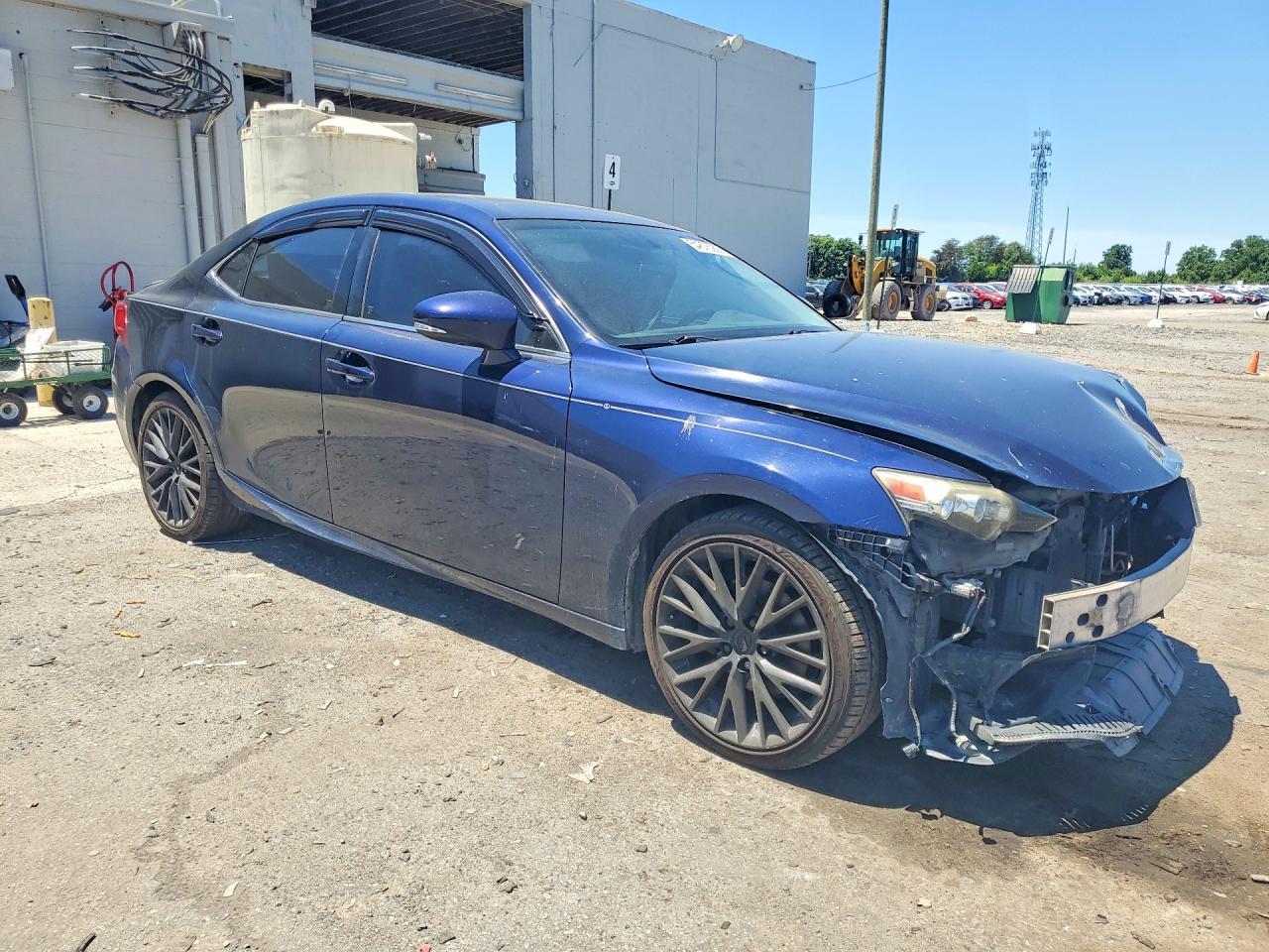 2014 Lexus Is 250 - Image 4