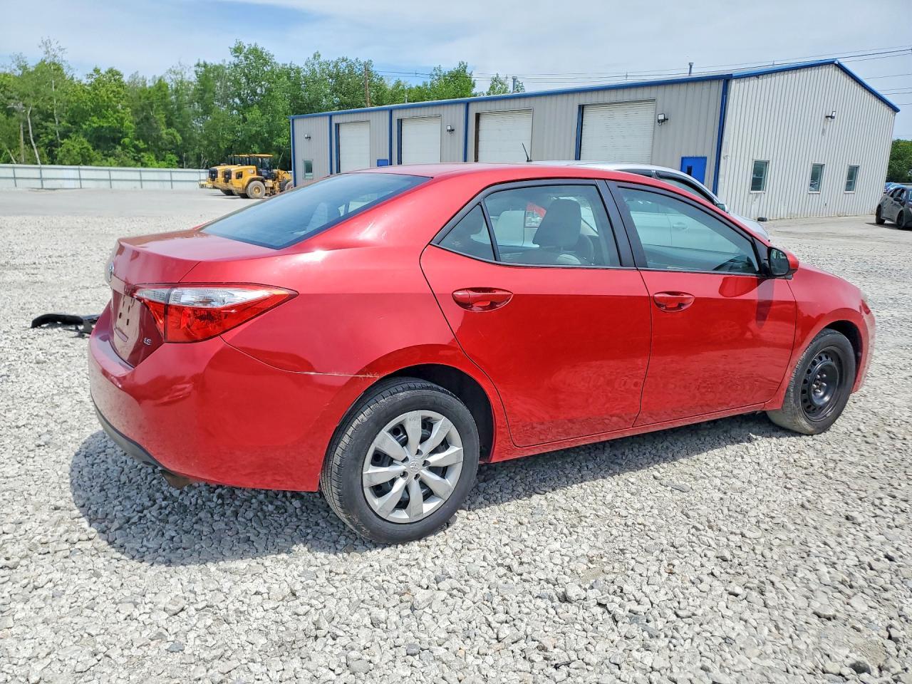 2015 Toyota Corolla Le - Фото 3