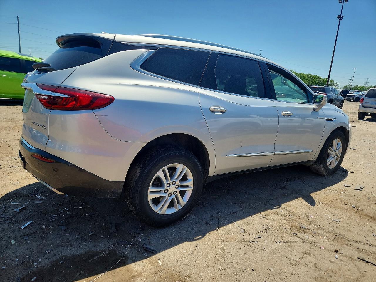 2018 Buick Enclave - Image 3