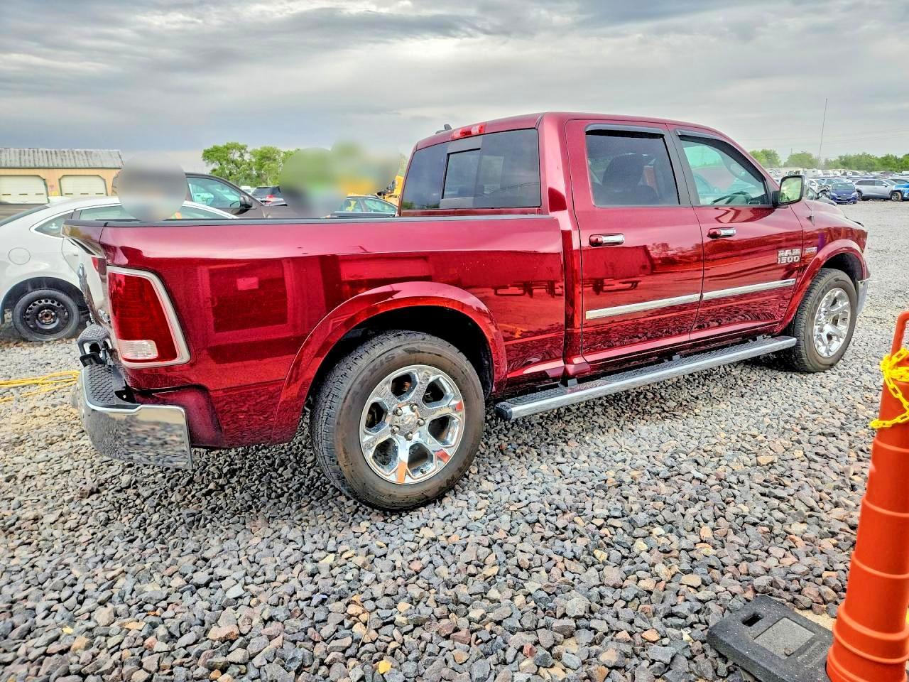 2017 Ram 1500 Laramie - Фото 3