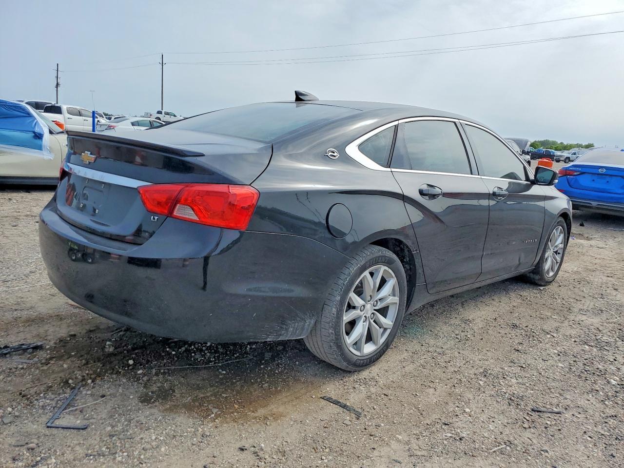 2017 Chevrolet Impala Lt - Фото 3