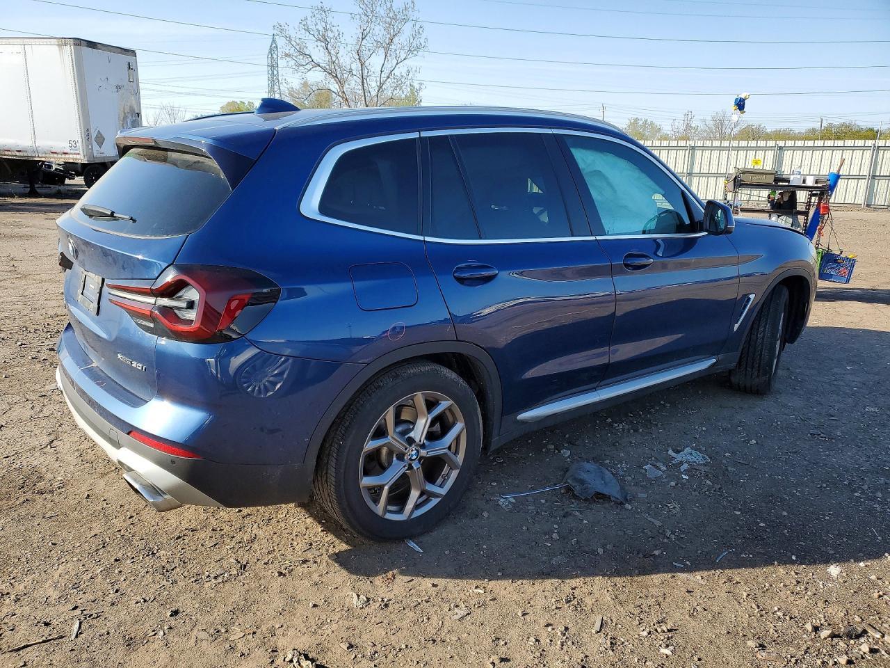 2022 BMW X3 xDrive30I - Image 3