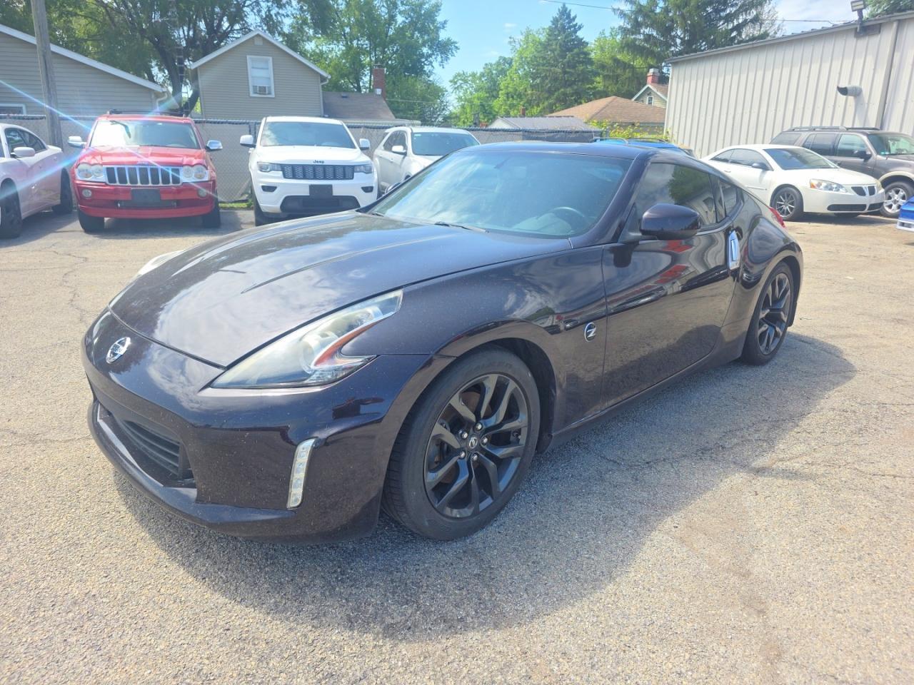 2017 Nissan 370Z/Sp/Sp - Image 2