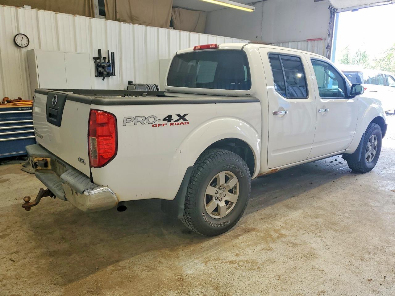 2006 Nissan Frontier Se - Фото 3