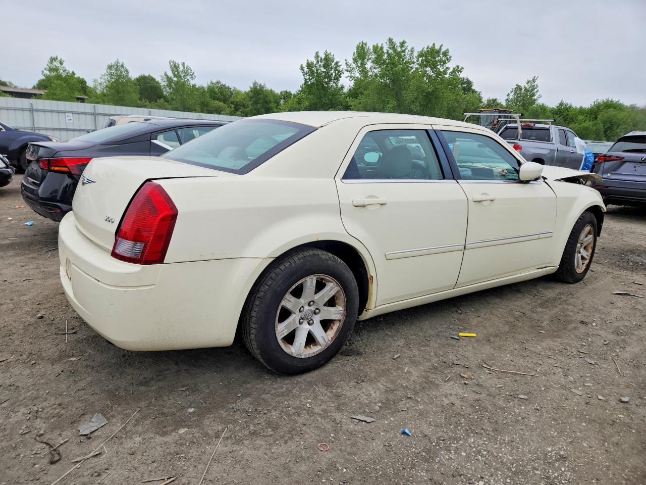 2007 Chrysler 300 - Фото 3
