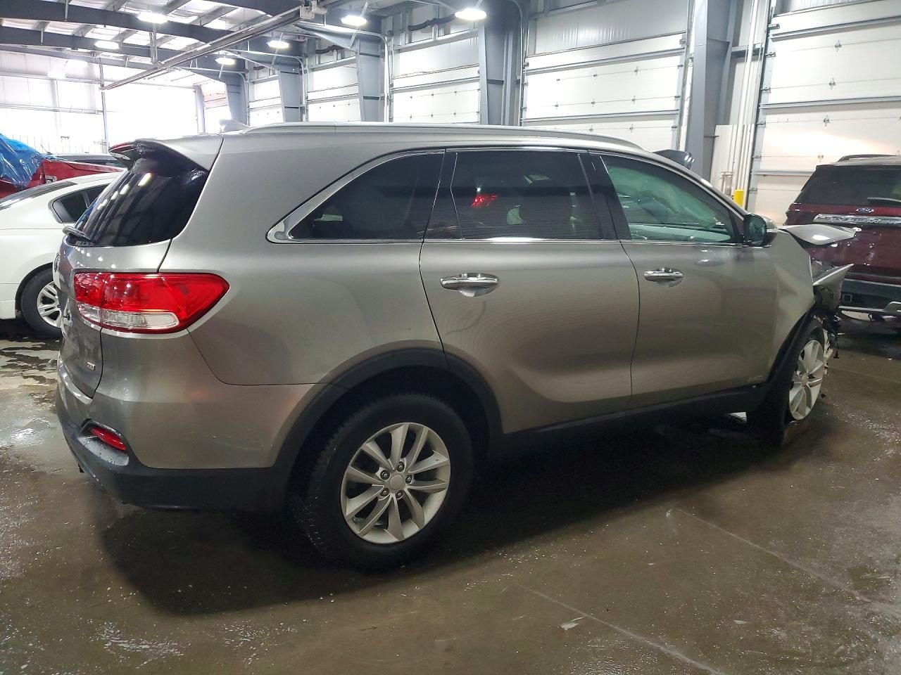 2016 Kia Sorento Lx - Фото 3