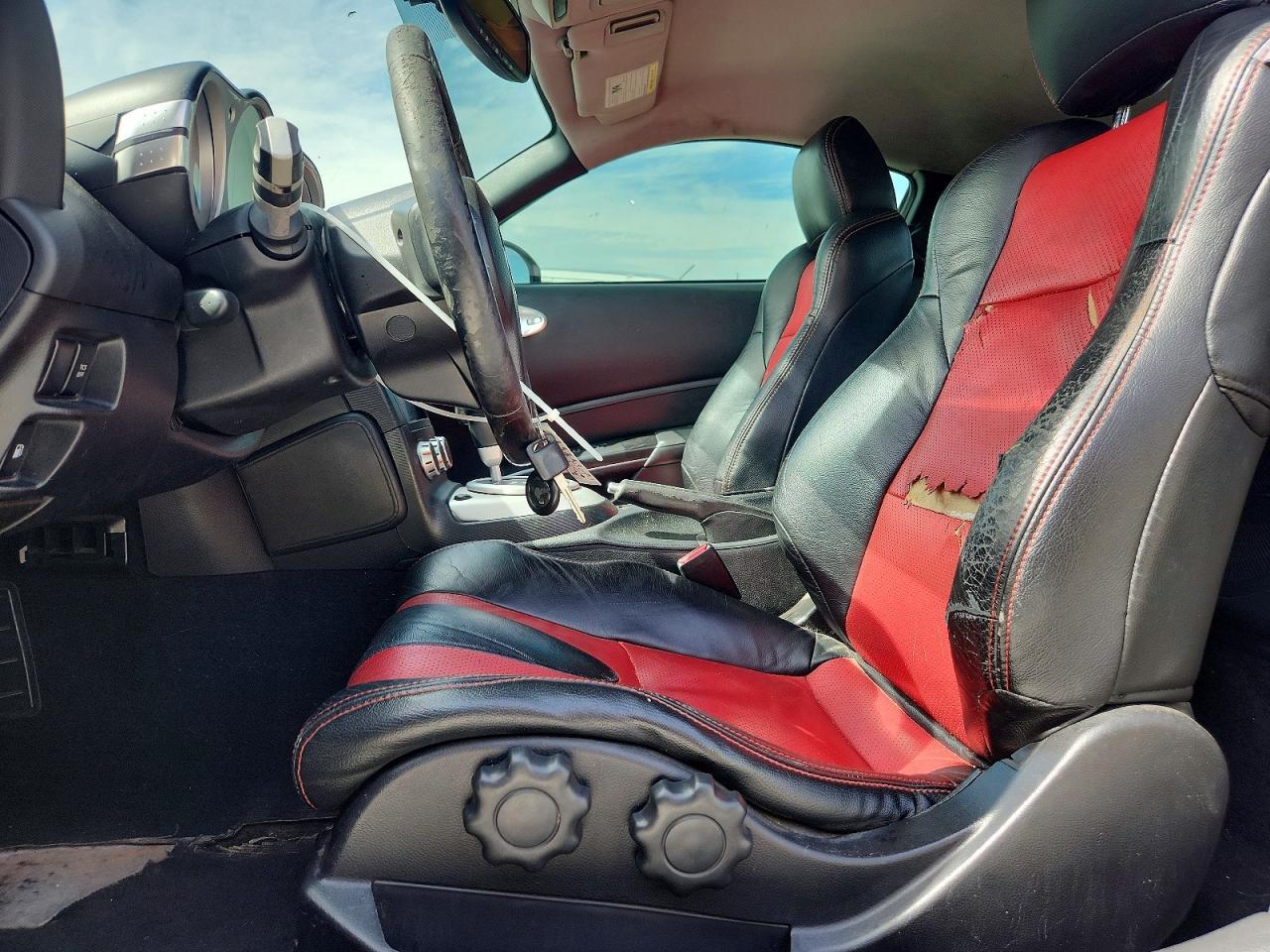 2006 Nissan 350Z Coupe - Image 7
