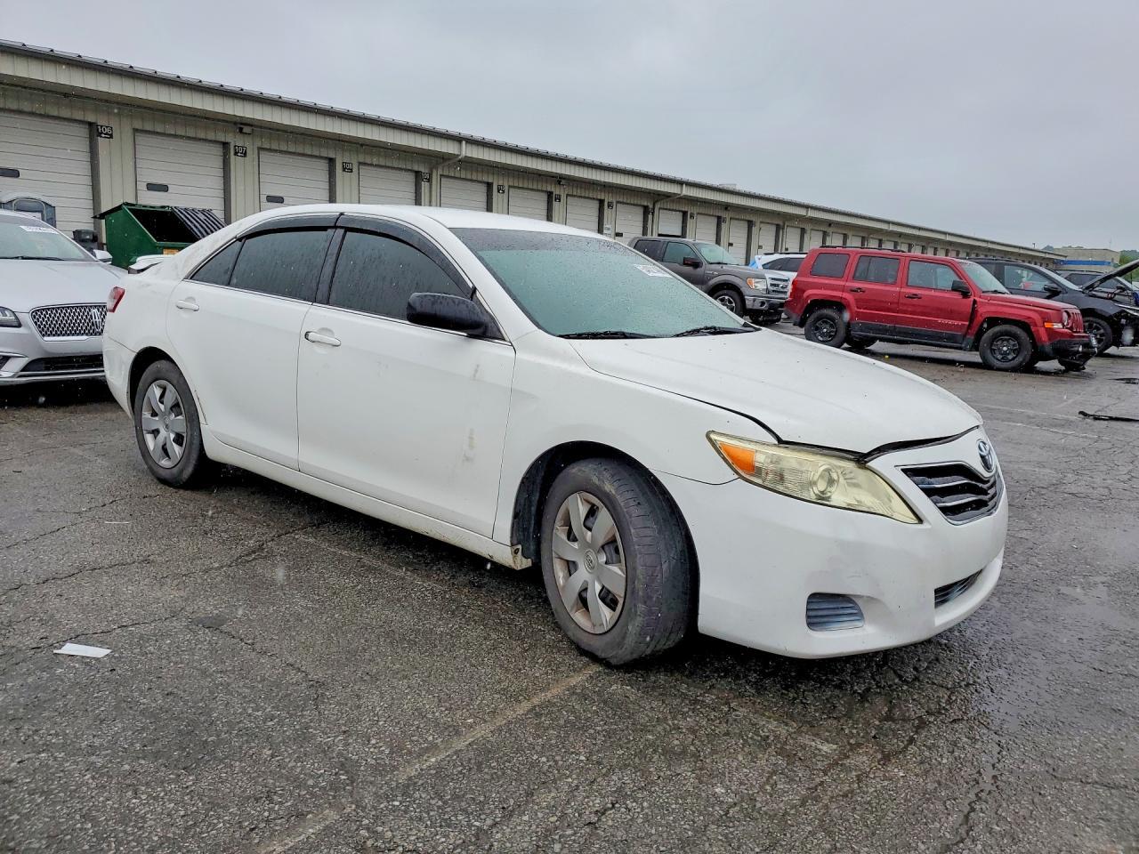 2011 Toyota Camry Base - Image 4