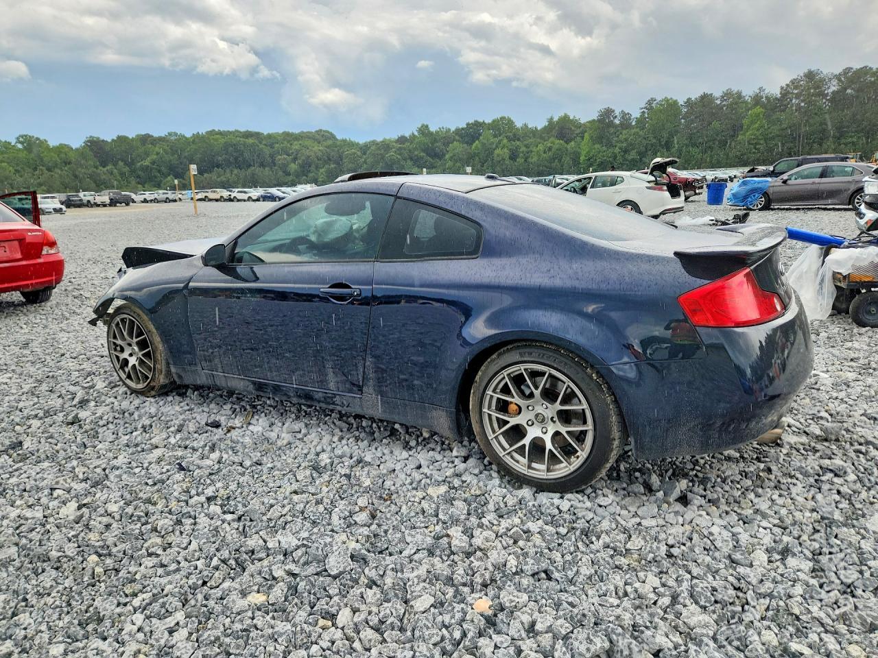 2004 Infiniti G35 Base - Фото 2
