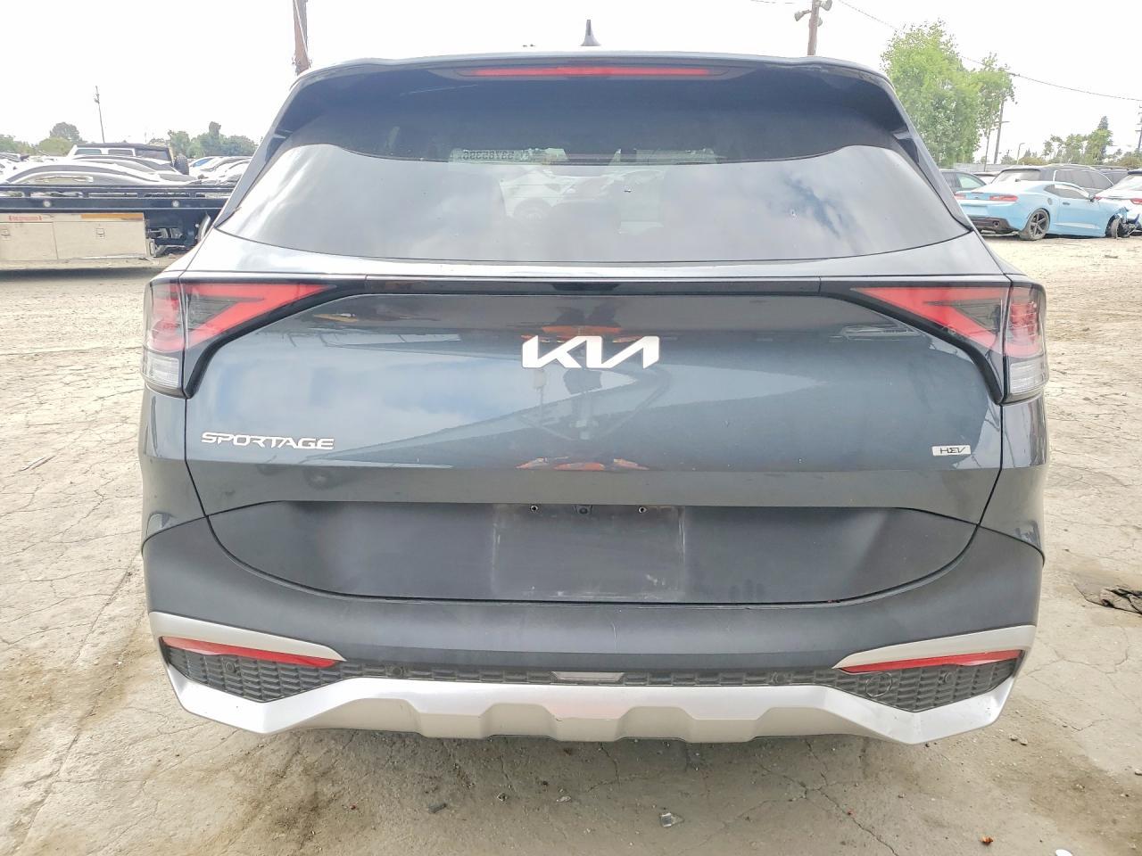 2024 Kia Sportage Lx - Image 6