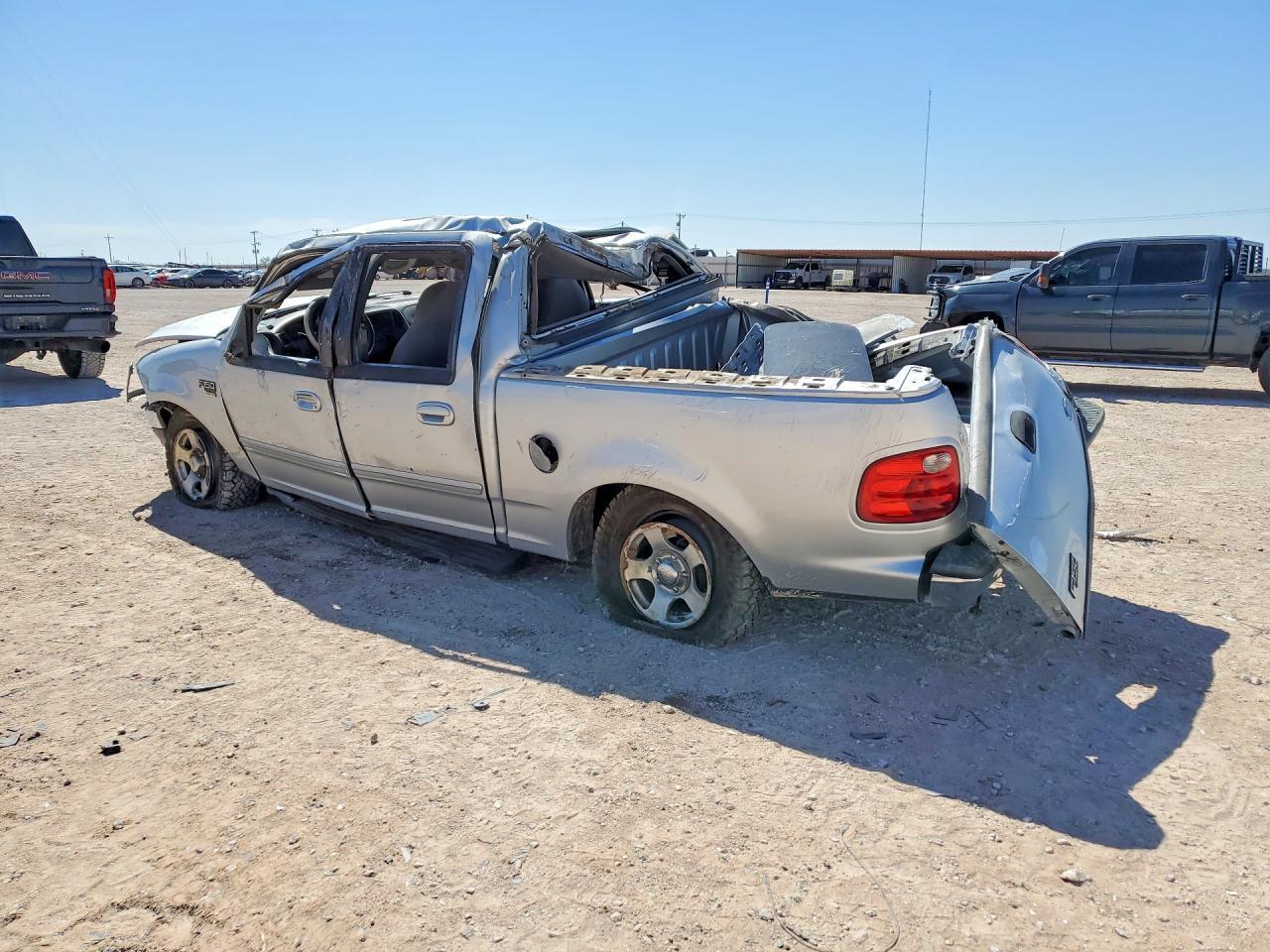 2001 Ford F150 Supercrew - Фото 2