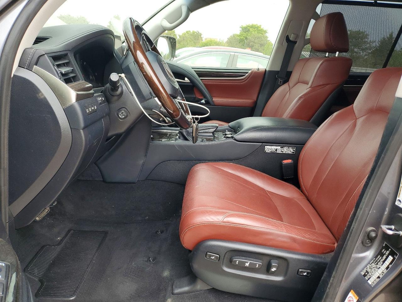 2019 Lexus Lx 570 - Image 7