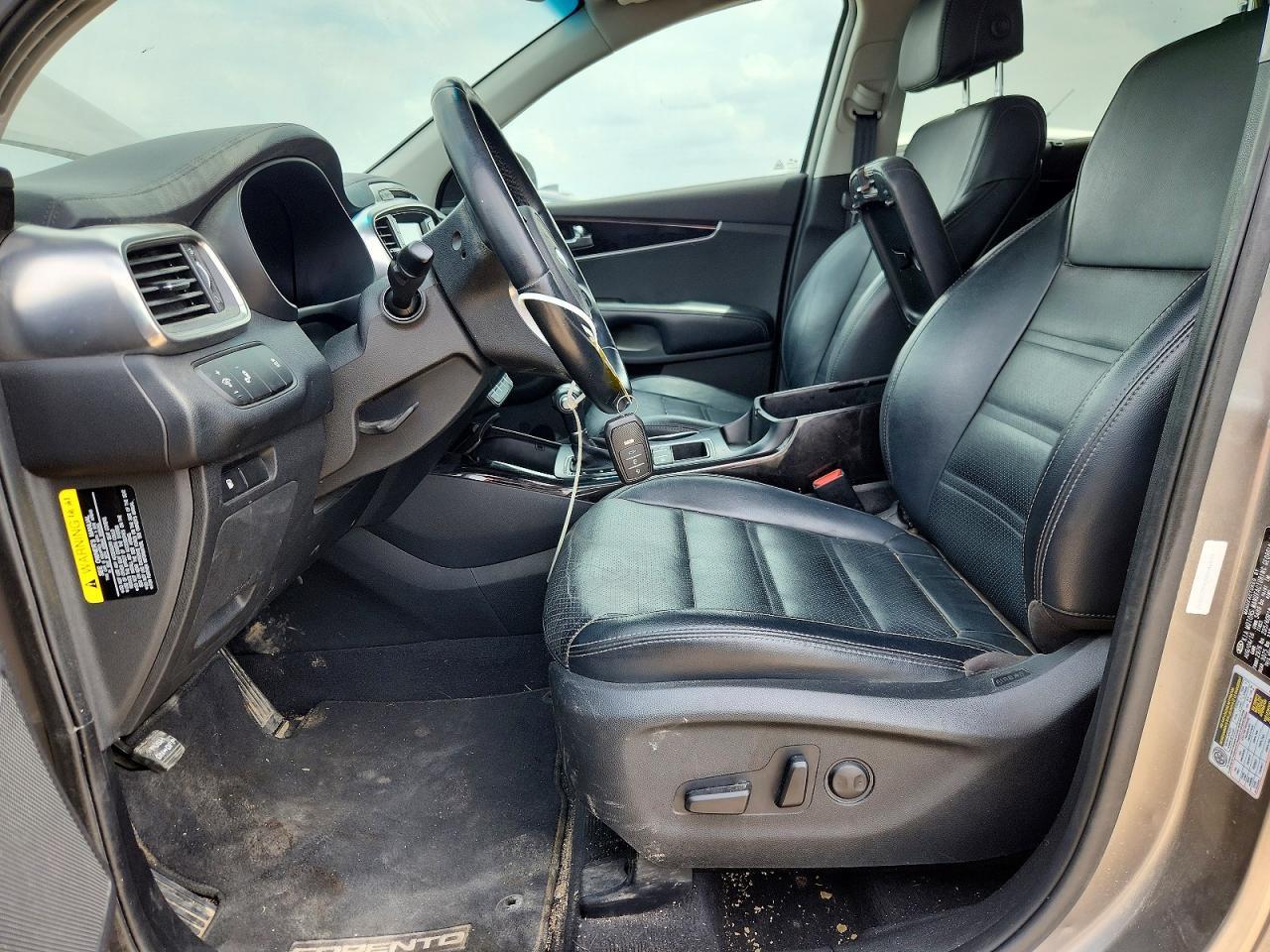 2017 Kia Sorento Ex - Image 7