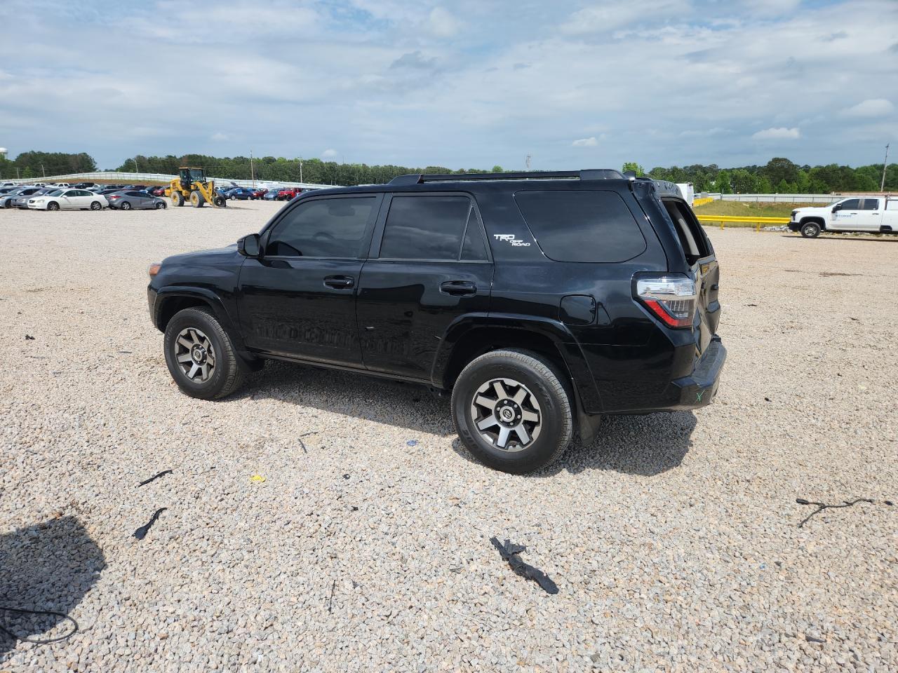 2024 Toyota 4Runner Trd Off-Road - Фото 2