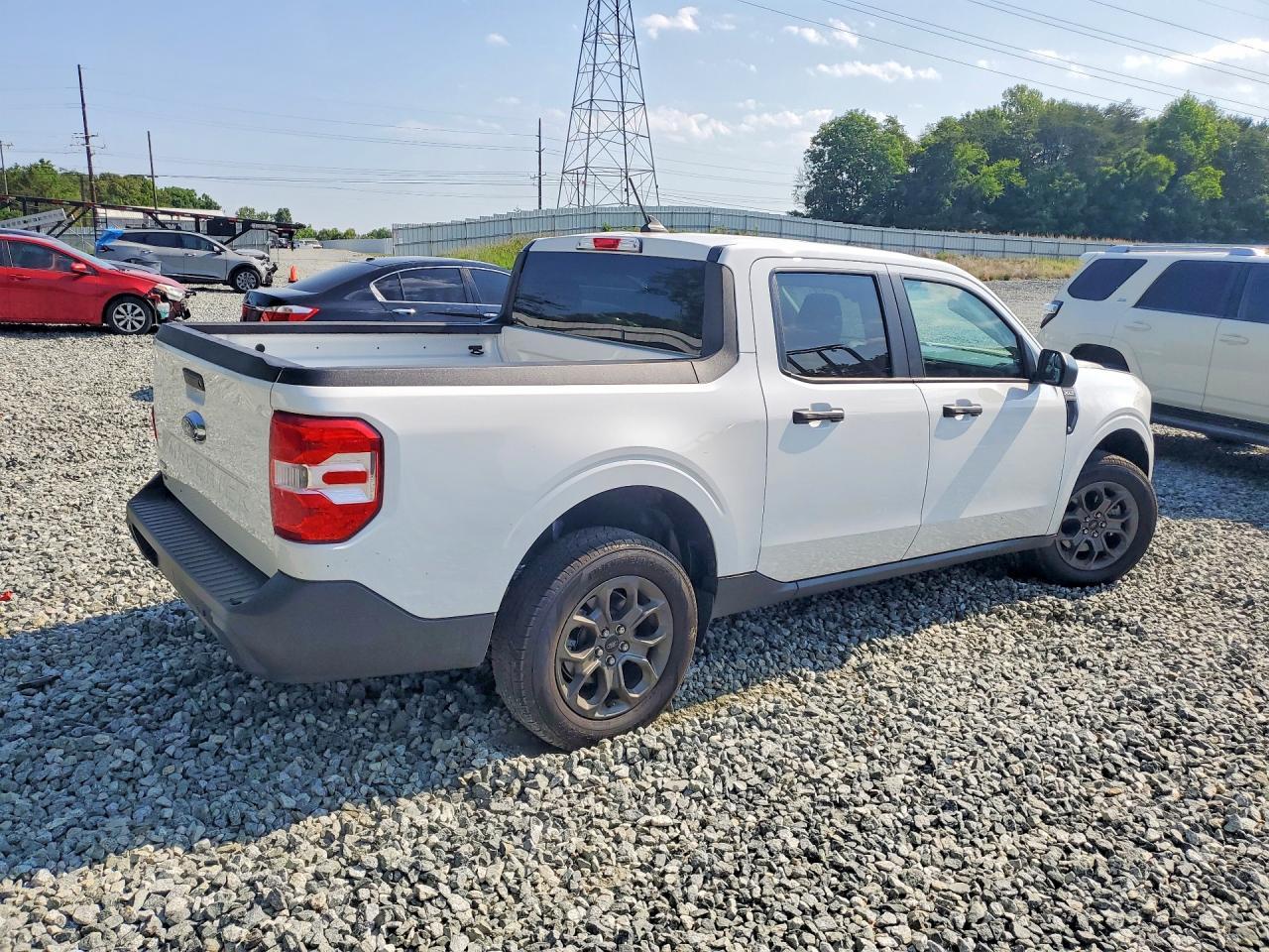 2024 Ford Maverick Xlt - Image 3