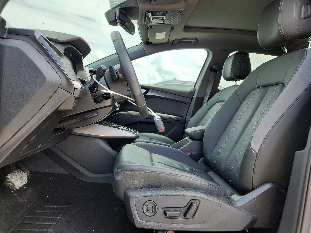 2024 Audi Q4 E-Tron Premium Plus - Фото 7