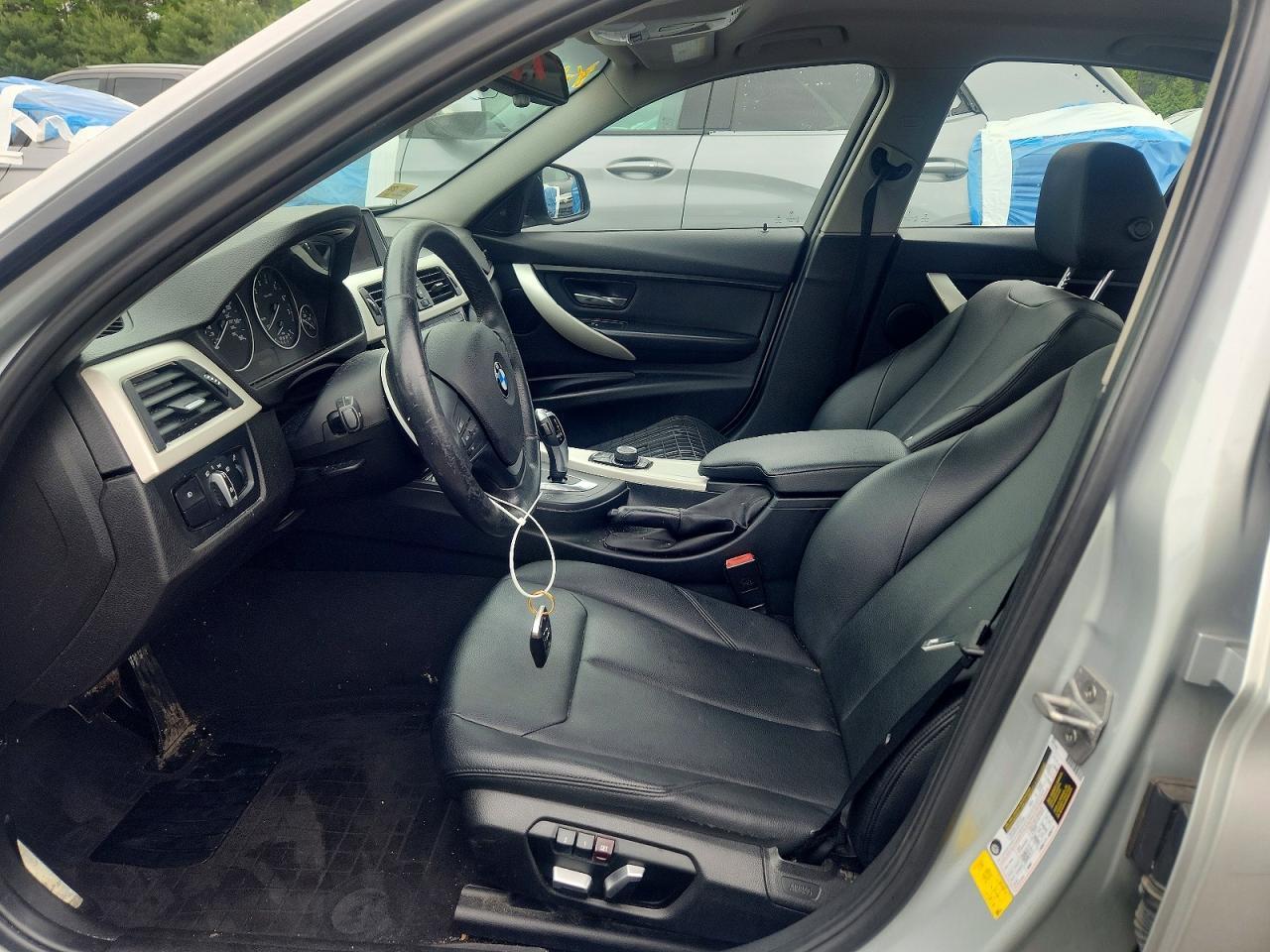 2016 BMW 320 I - Фото 7