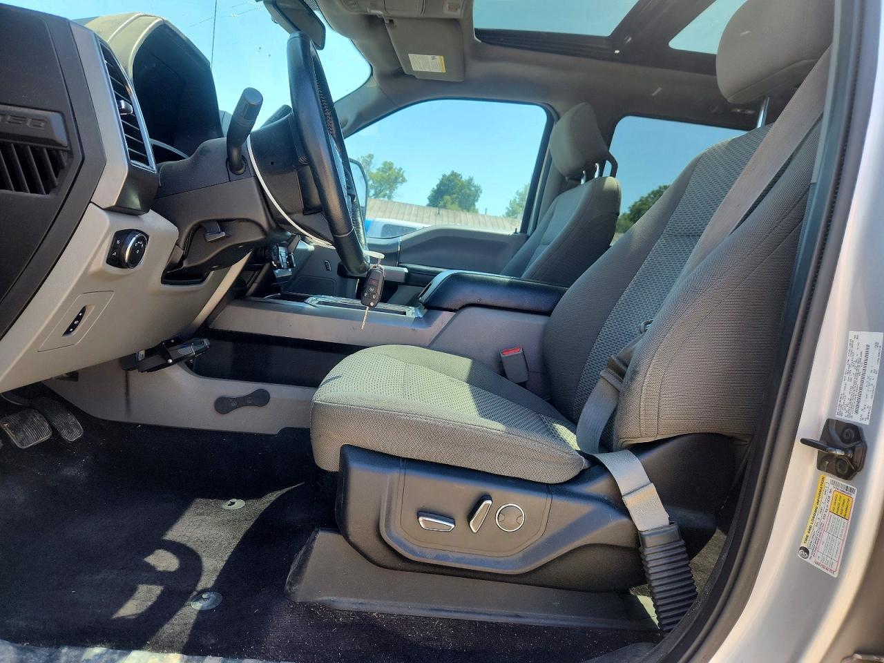 2017 Ford F150 Supercrew - Image 7