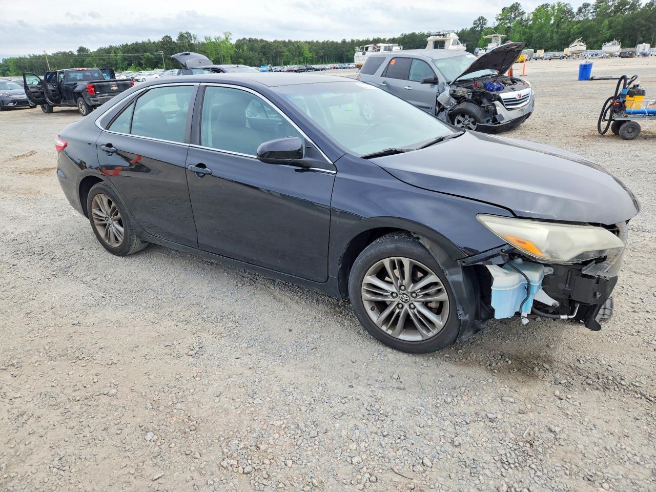 2017 Toyota Camry Se - Фото 4