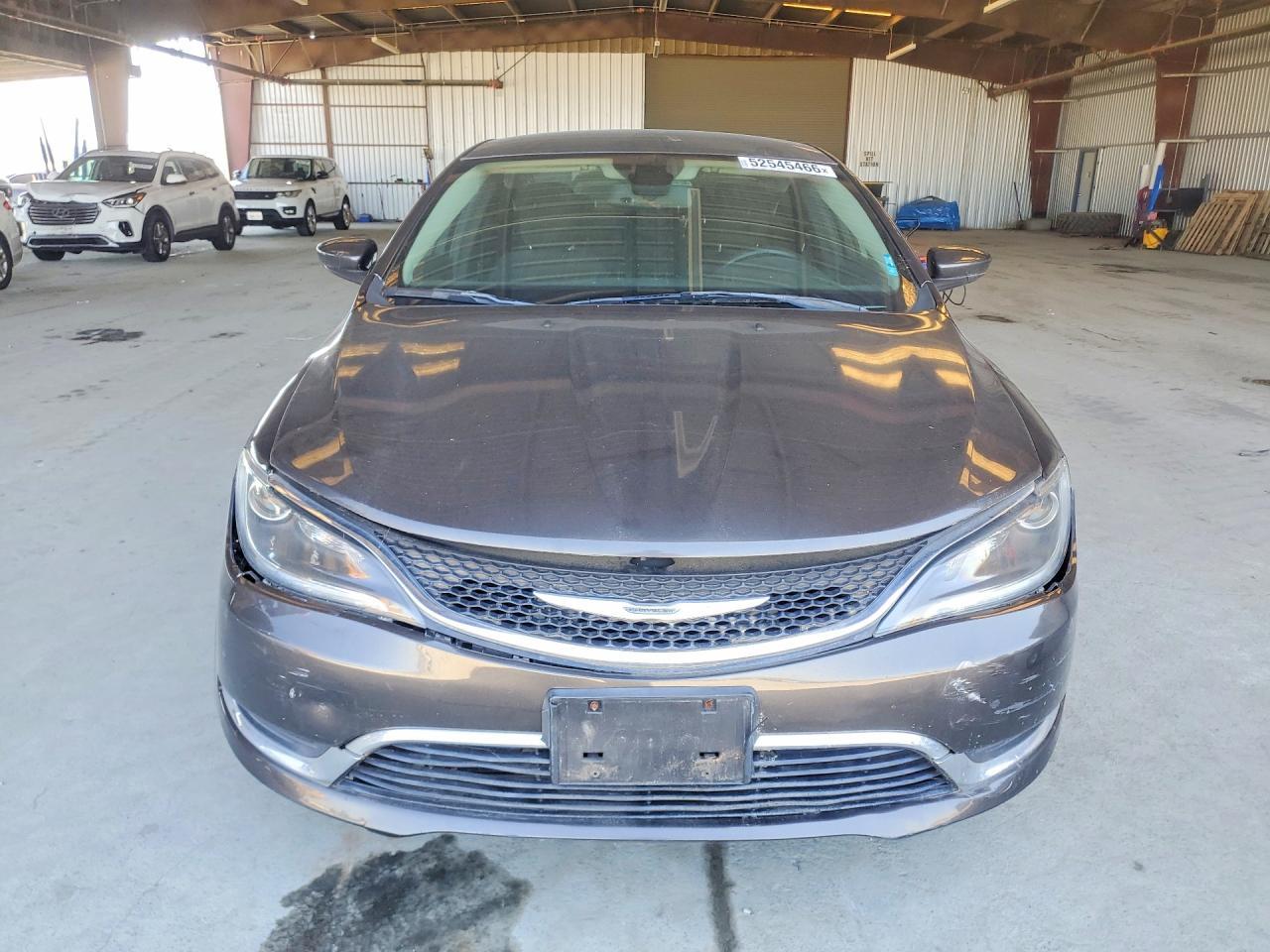 2015 Chrysler 200 Limited - Фото 5