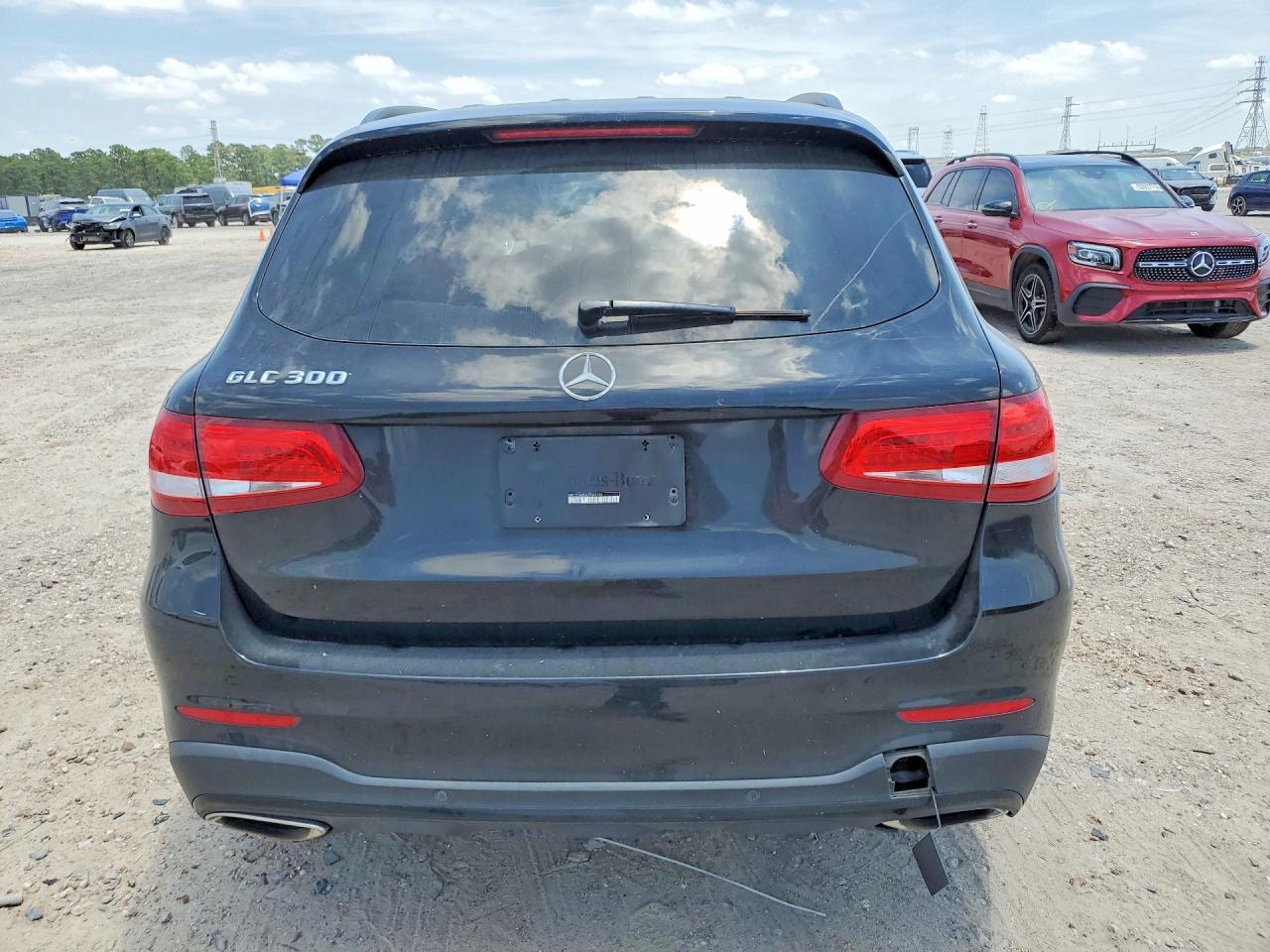 2016 Mercedes-Benz Glc 300 - Фото 6