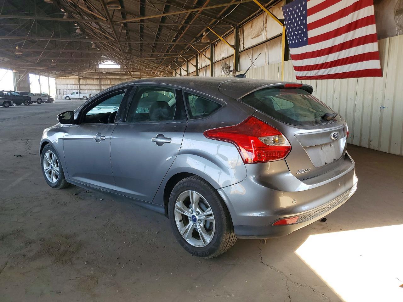 2014 Ford Focus Se - Image 2