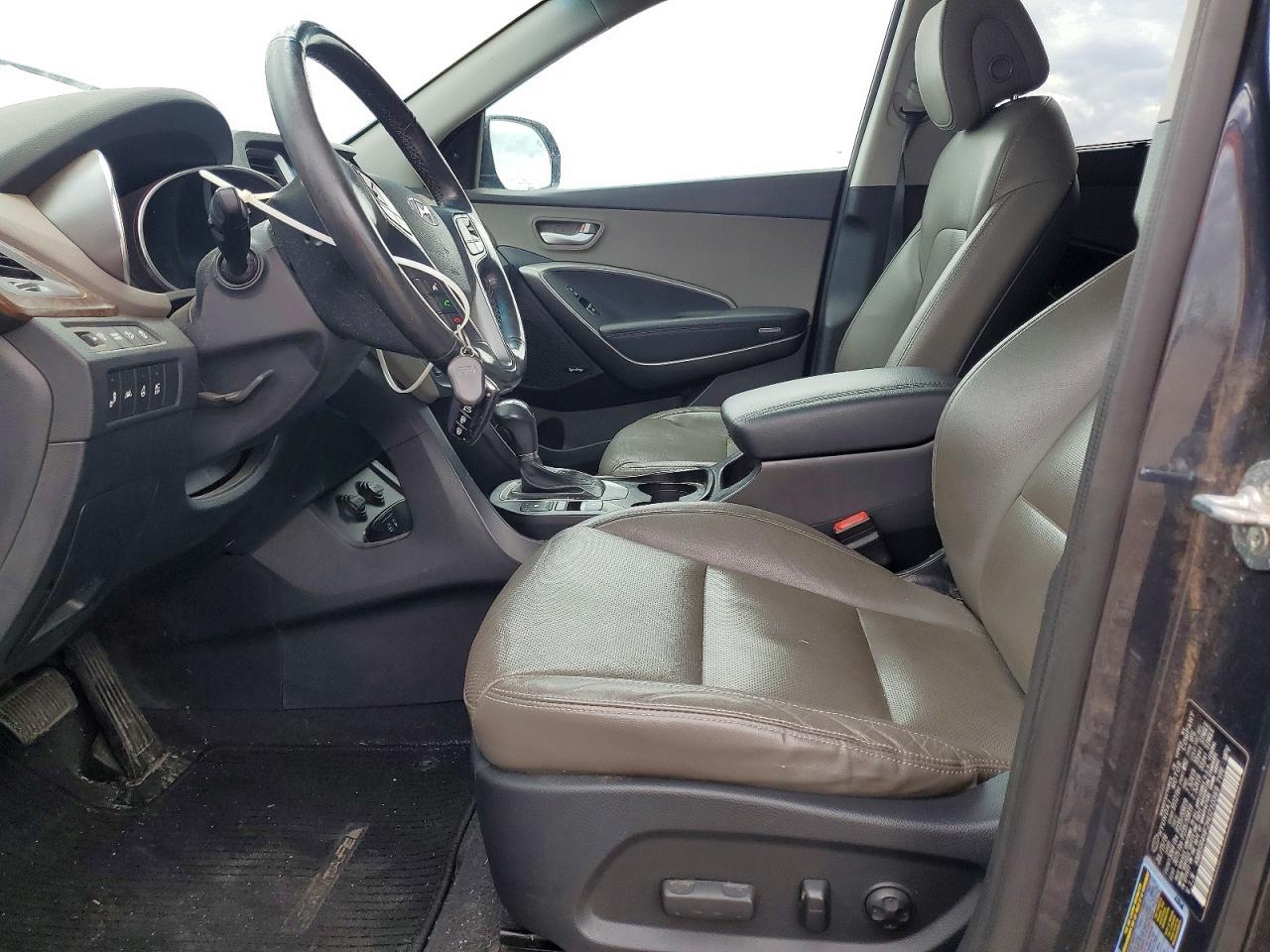 2017 Hyundai Santa Fe Limited Ultimate - Image 7