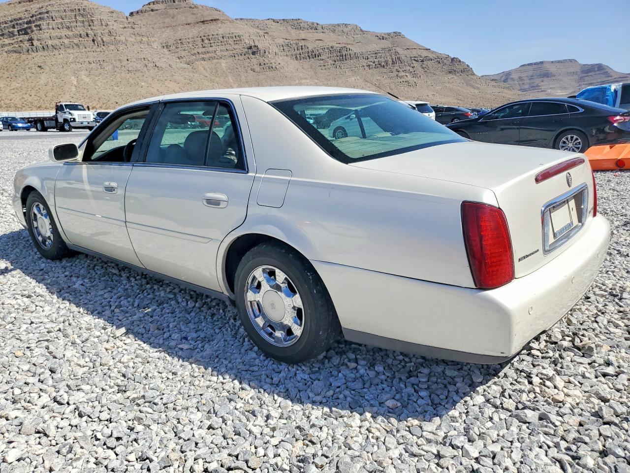 2000 Cadillac Deville - Image 2