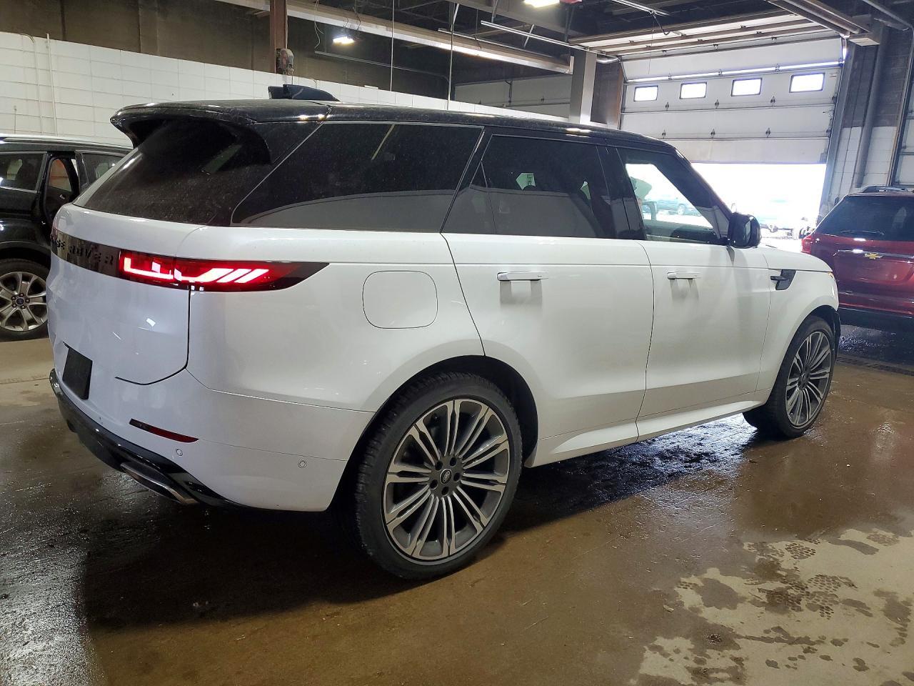 2024 Land Rover Range Rover Sport Dynamic Se - Фото 3