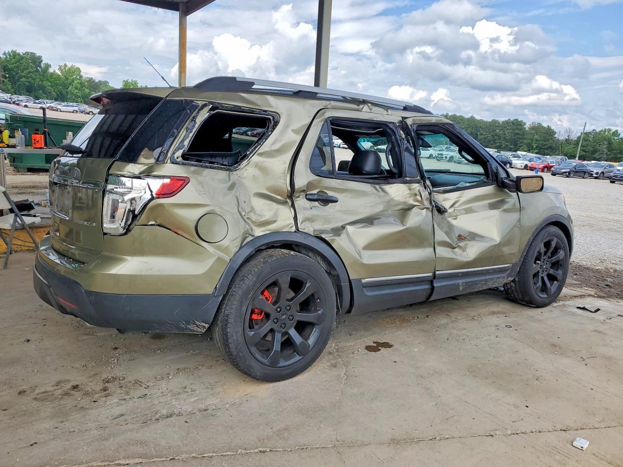2013 Ford Explorer Limited - Image 3
