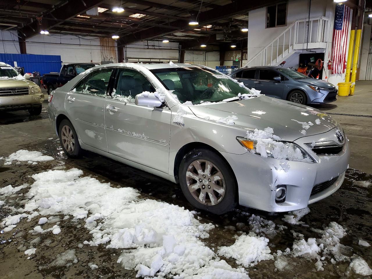 2011 Toyota Camry Hybrid - Фото 4