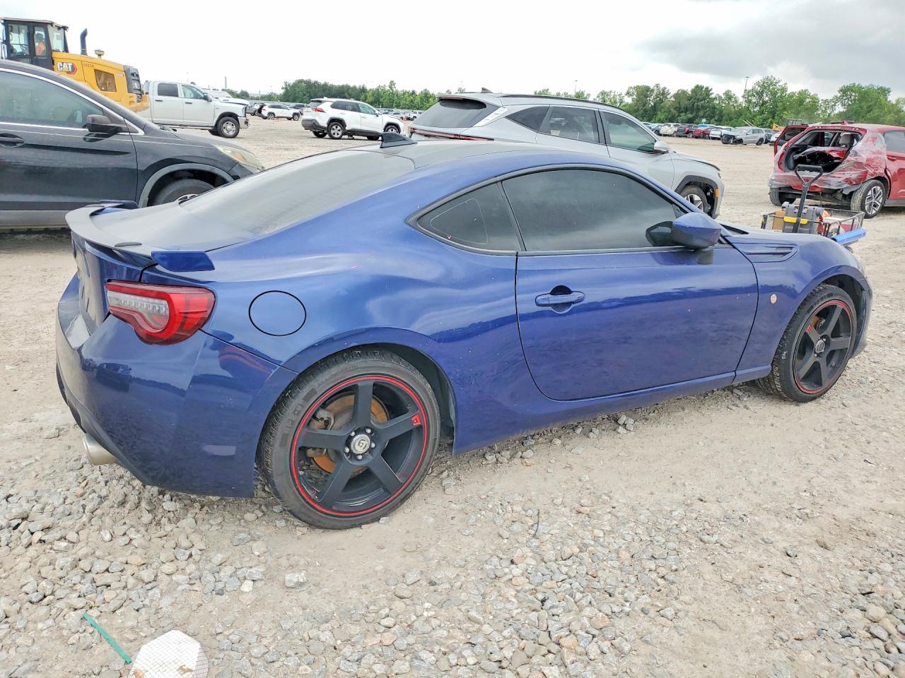 2018 Toyota 86 Gt - Фото 3