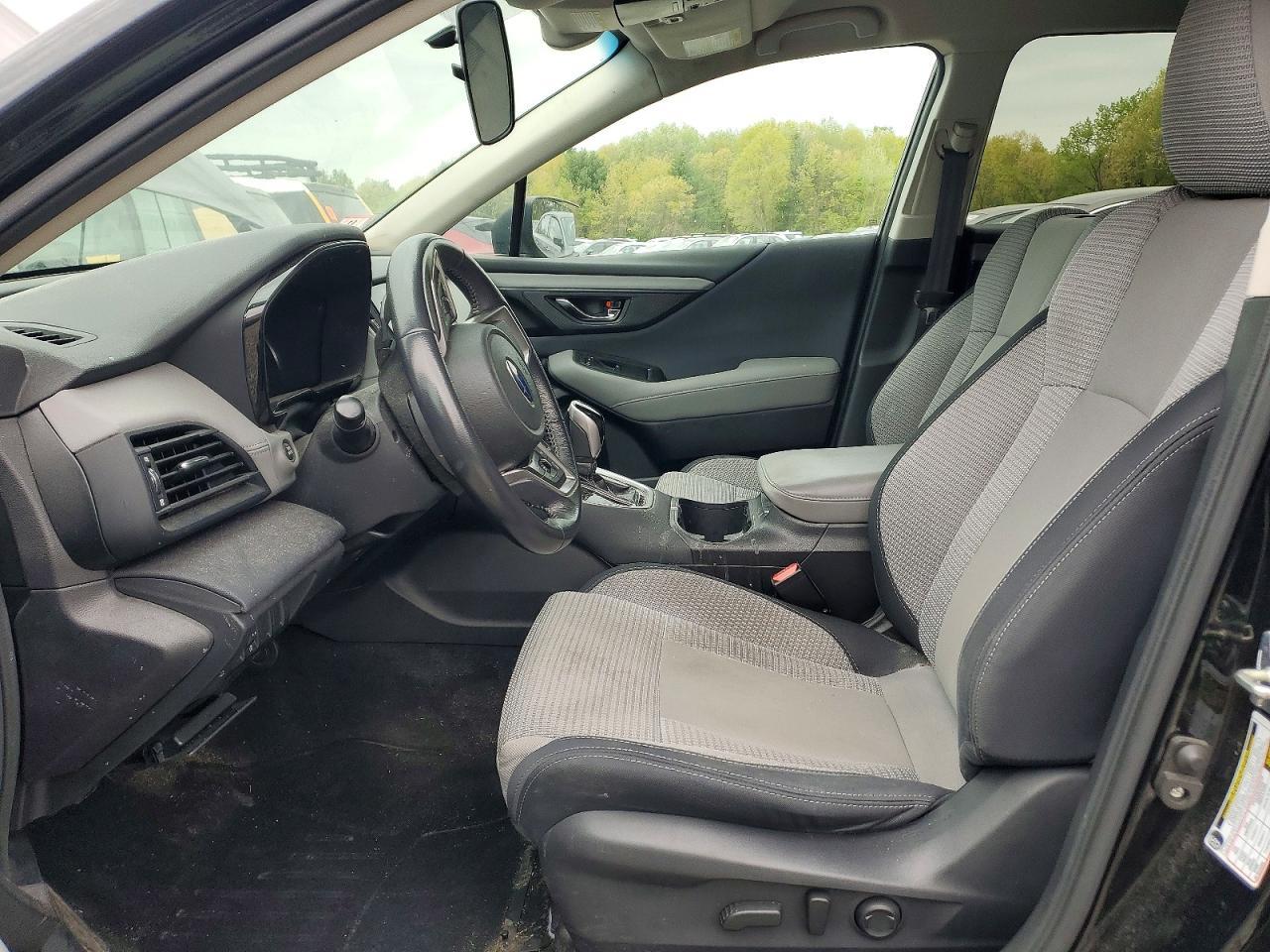 2021 Subaru Outback Premium - Image 7