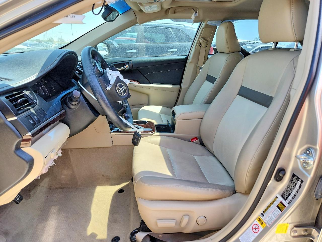 2013 Toyota Camry - Фото 7