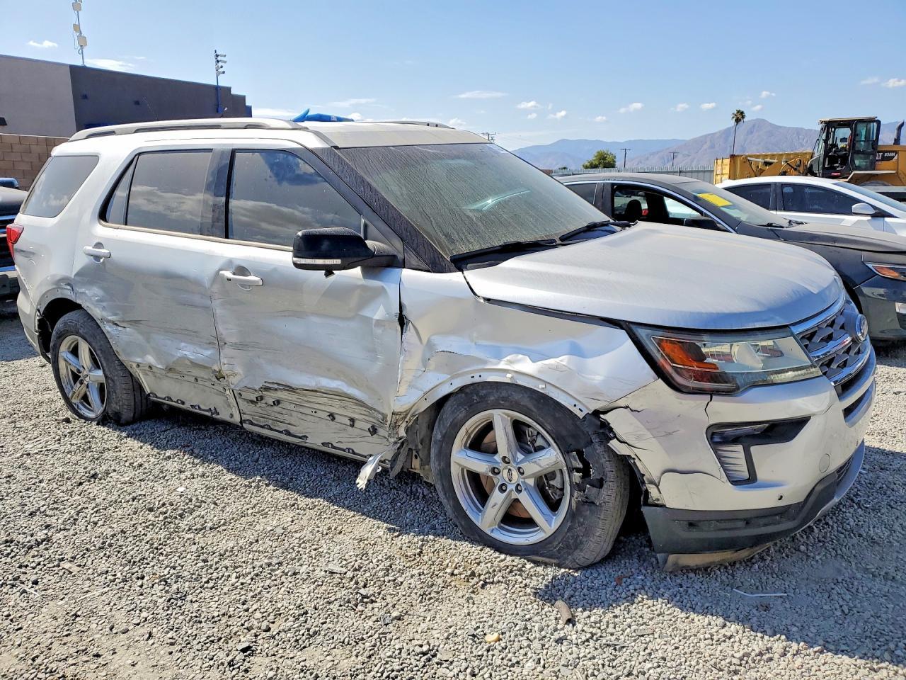 2018 Ford Explorer Xlt - Фото 4