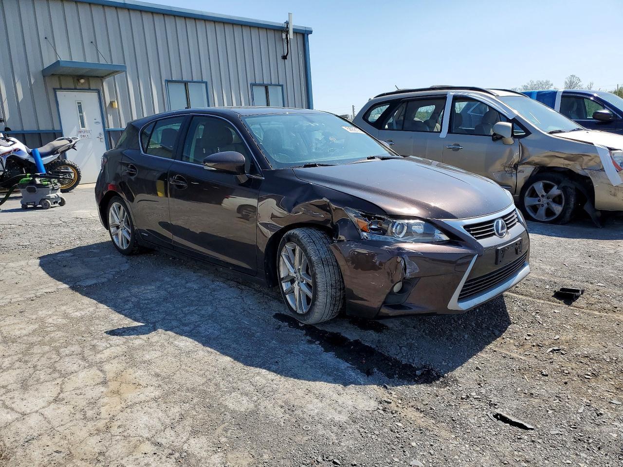 2015 Lexus Ct 200 - Image 4