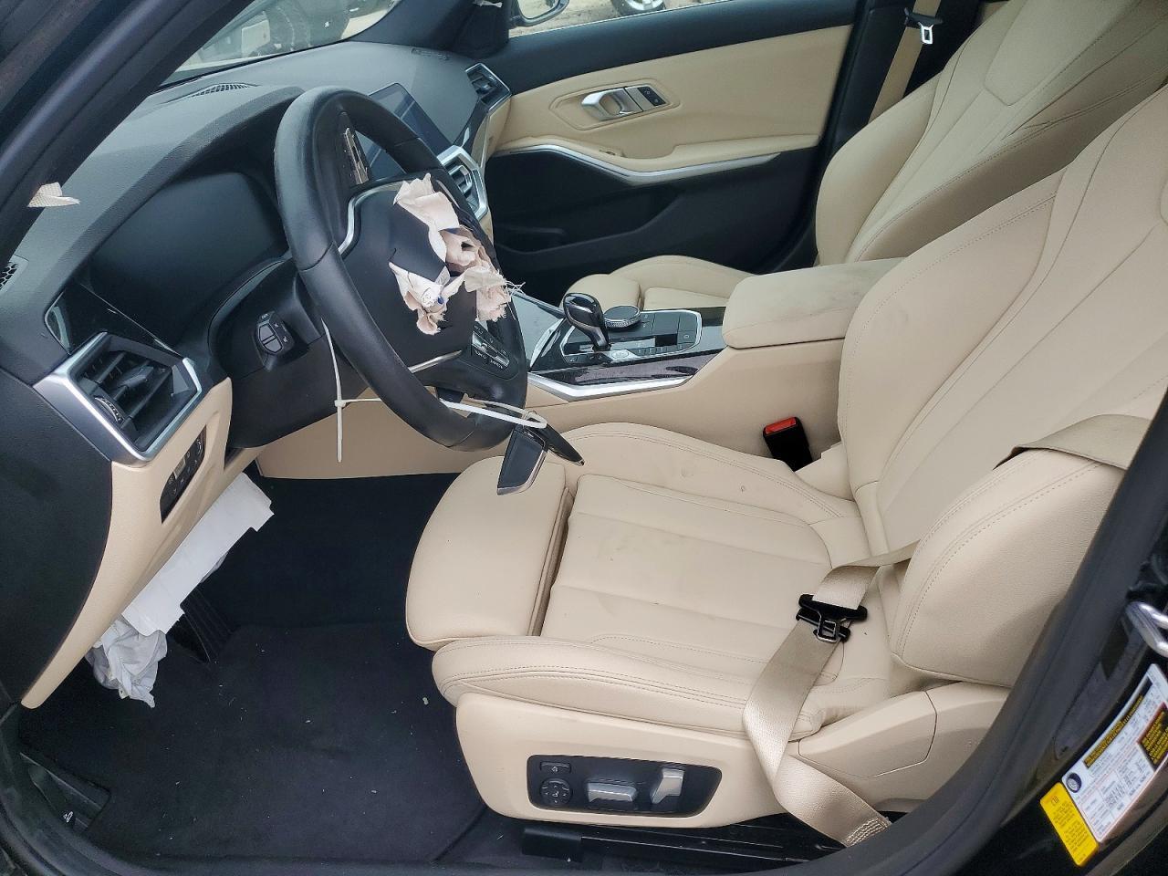 2021 BMW 330I - Фото 7