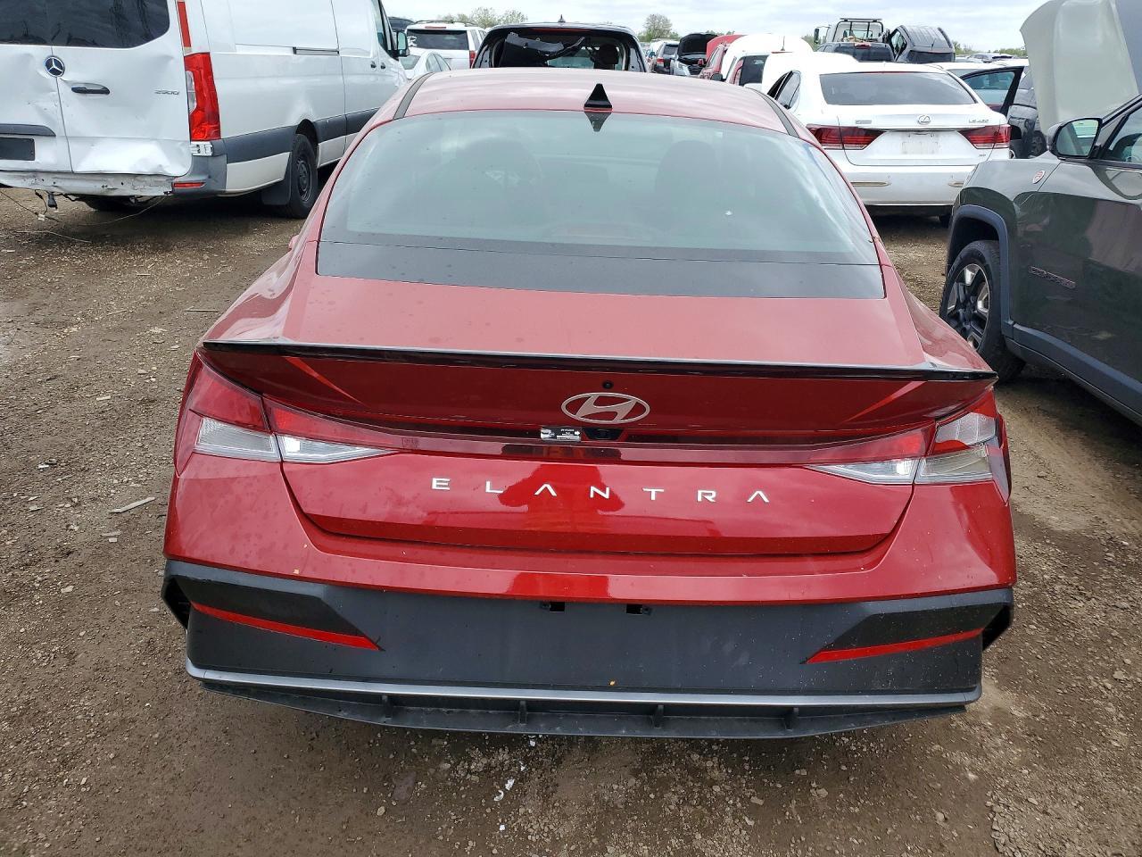 2026 Hyundai Elantra Sel Sport - Фото 6