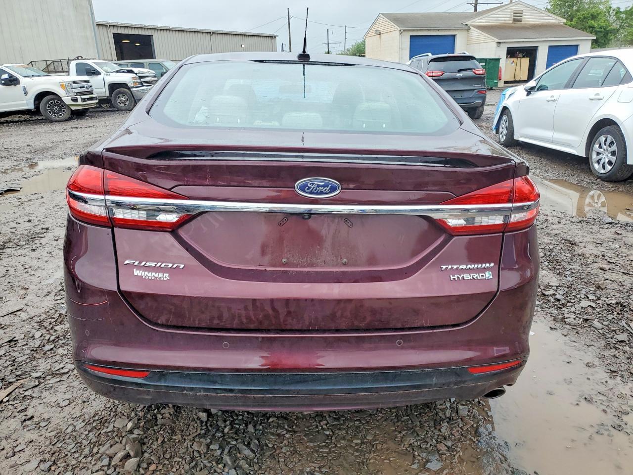 2017 Ford Fusion Titanium Hev - Фото 6