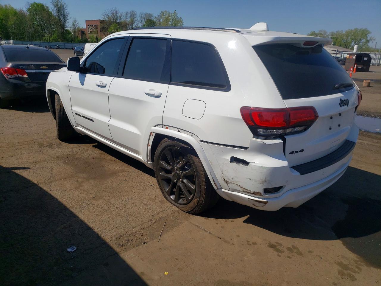 2019 Jeep Grand Cherokee Laredo - Image 2