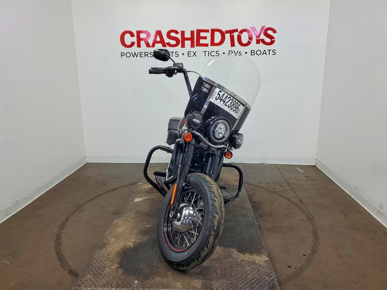 2018 Harley-Davidson Flhcs Heritage Classic 114 - Фото 2