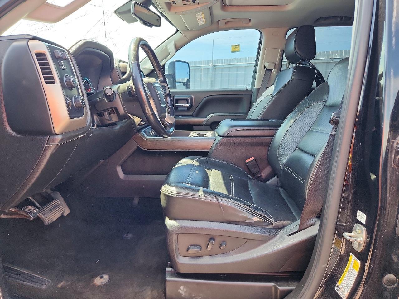 2018 GMC Sierra K2500 Denali - Image 7