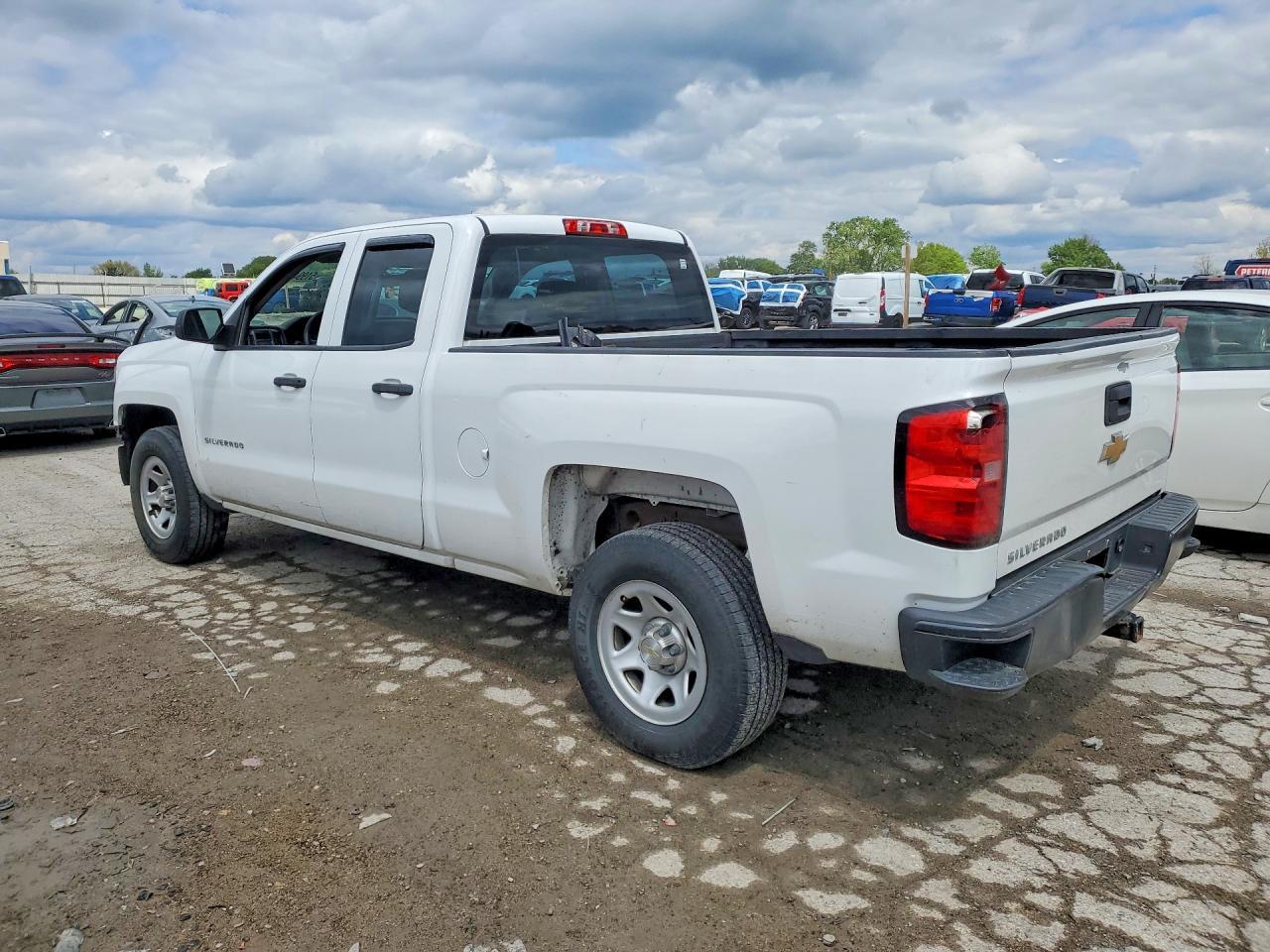 2014 Chevrolet Silverado C1500 - Фото 2
