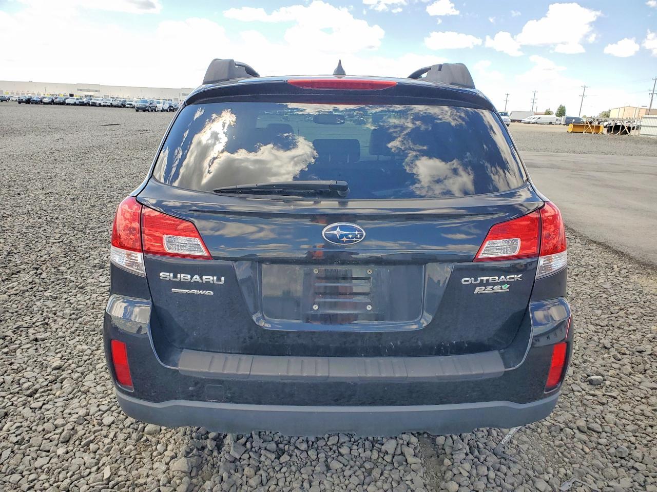 2013 Subaru Outback 2.5I Limited - Фото 6