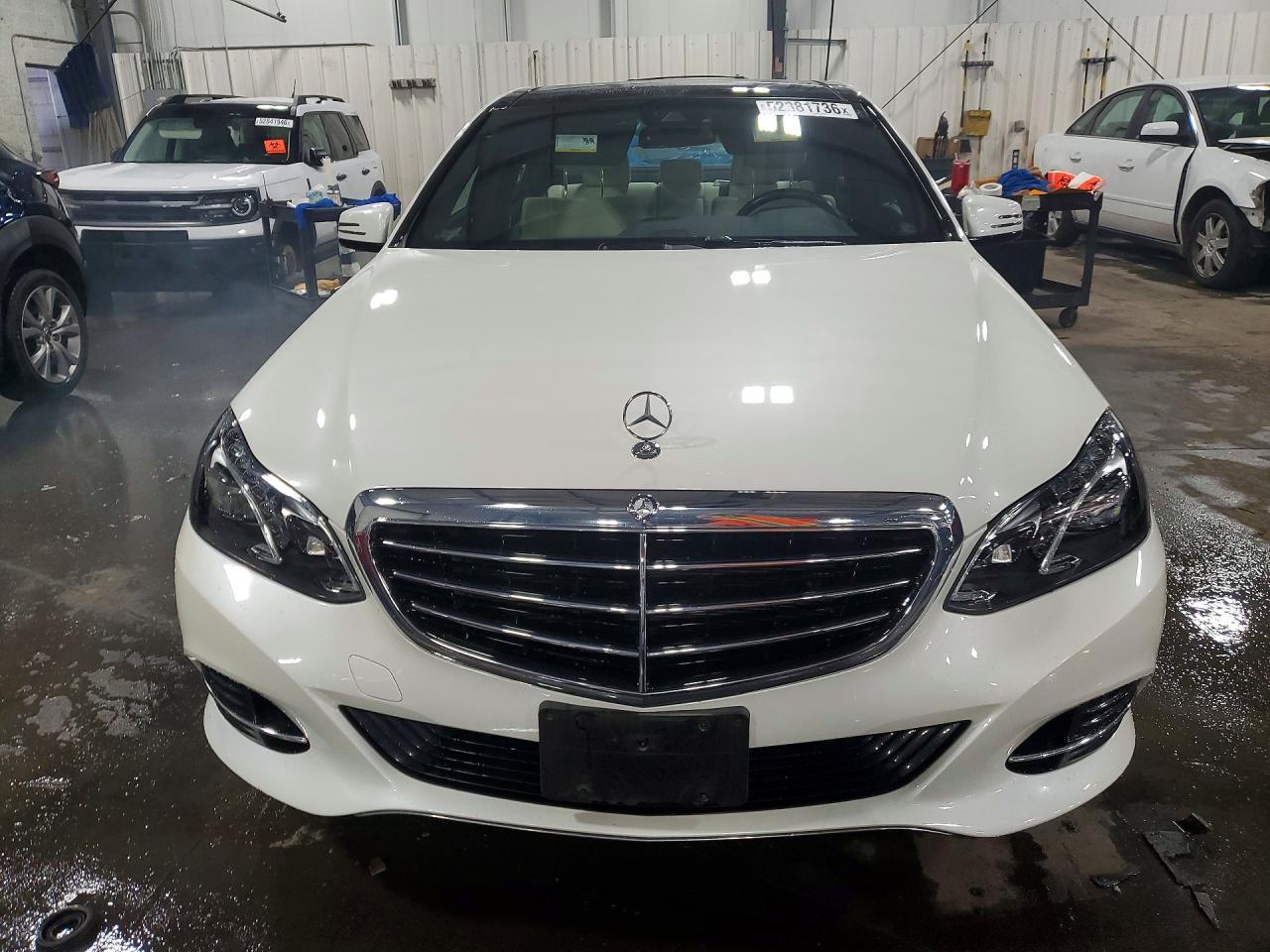 2016 Mercedes-Benz E 350 4Matic - Image 5