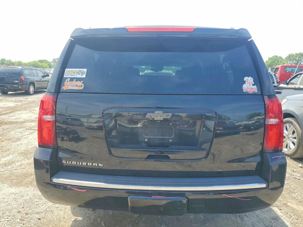 2016 Chevrolet Suburban K1500 Ltz - Image 6